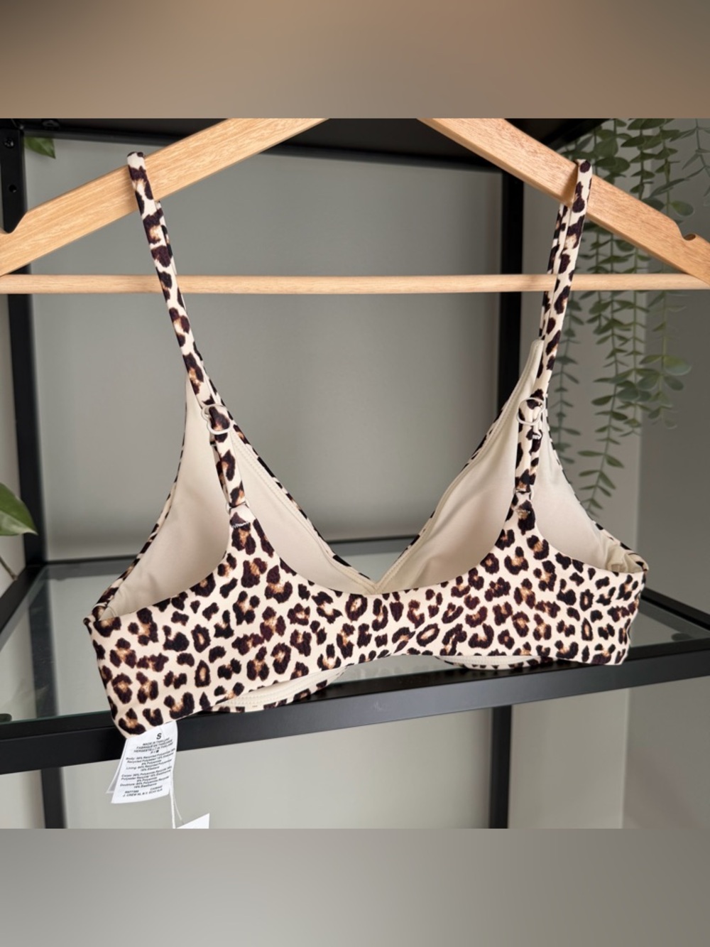 NWT J. Crew Lana Bikini Top in Classic Sculpt - Picture 2 of 8